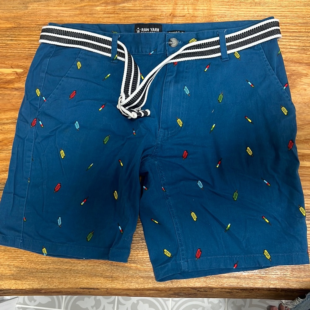 EUC men’s shorts size 36